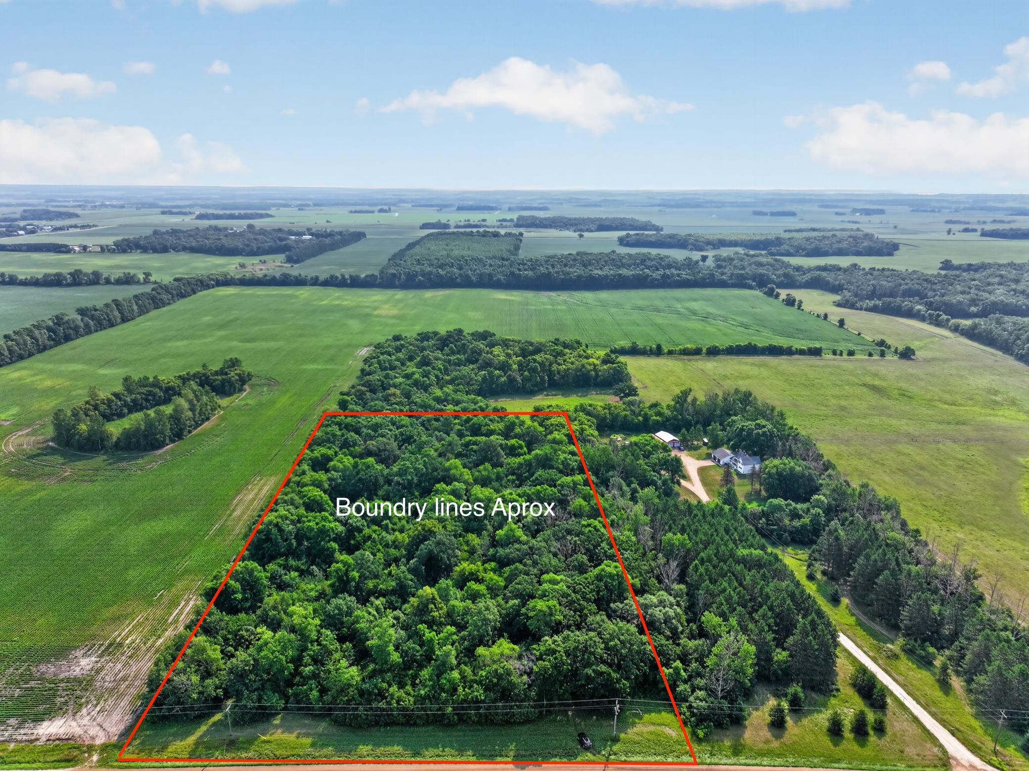 Land 7119043