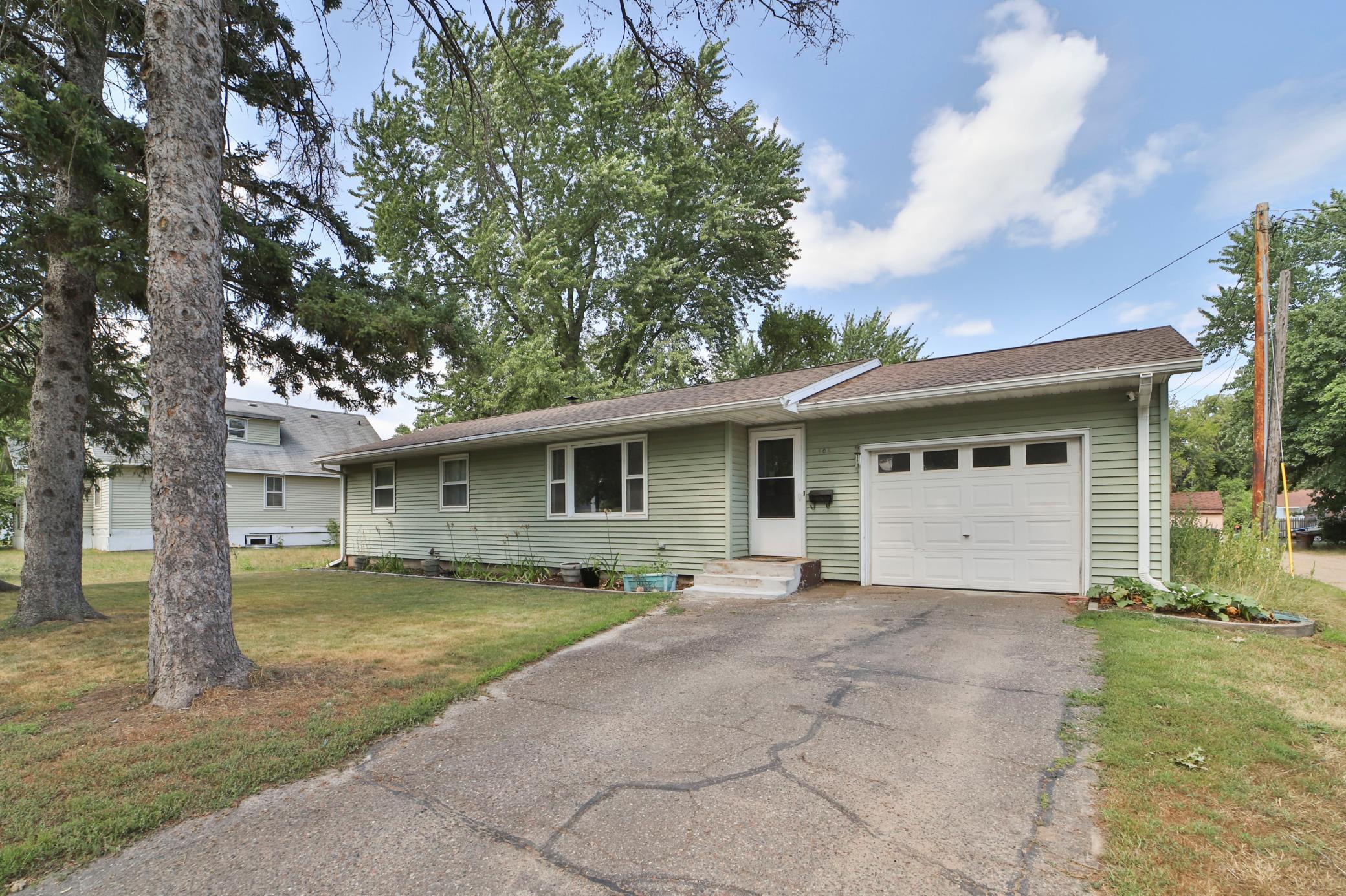 Residential 7119128