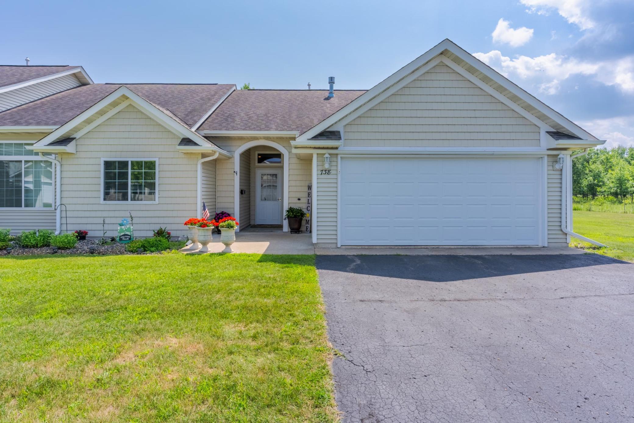 Residential 7119454