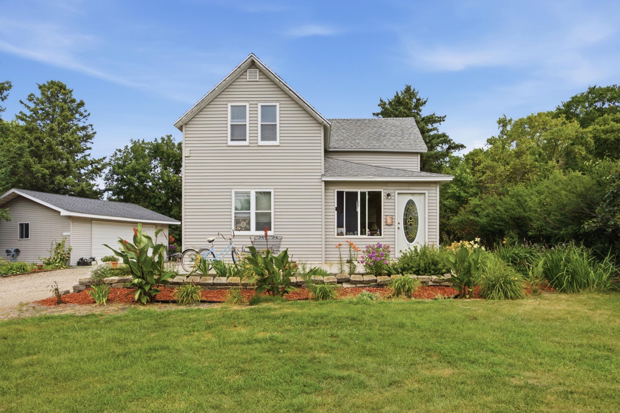 Residential 7121170