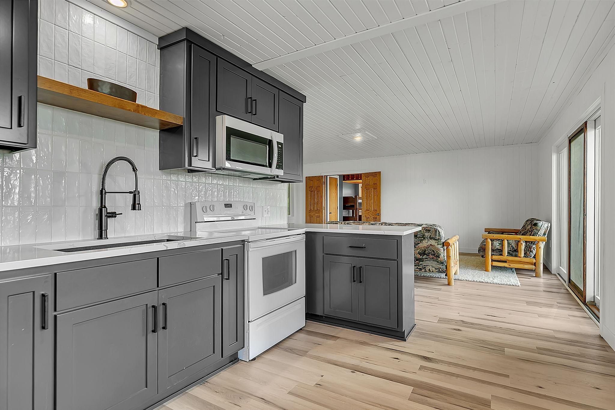 Lakehome 7121551