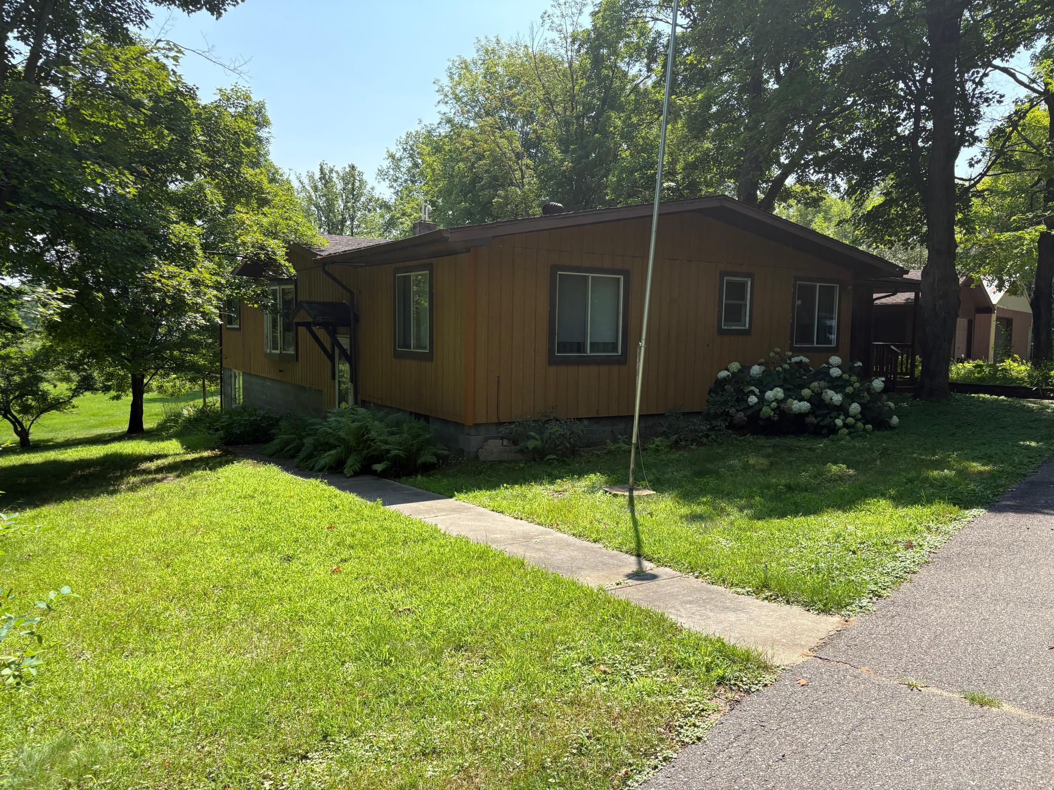 Residential 7122129