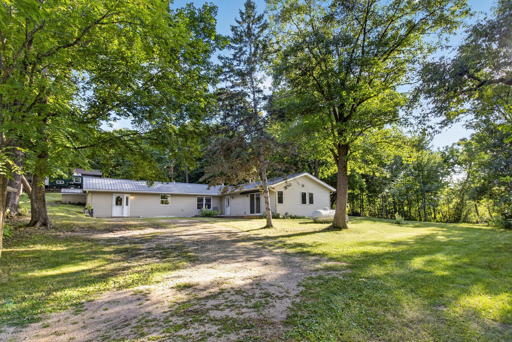 Lakehome 7122572
