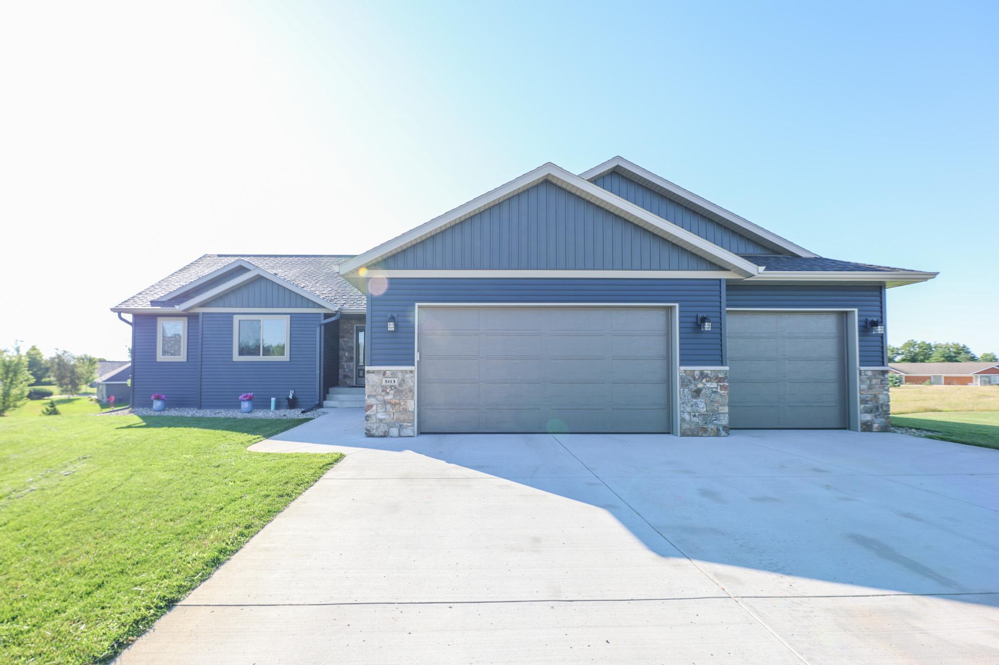 Residential 7122745