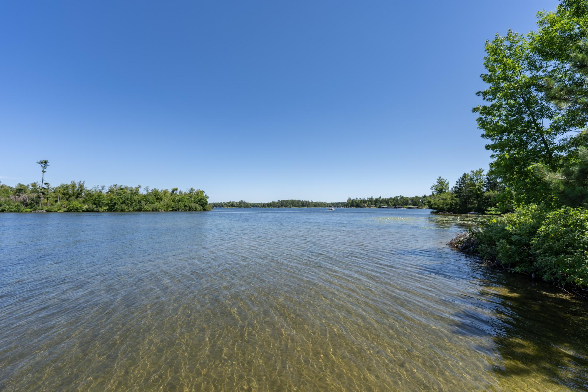 Lakehome 7123034