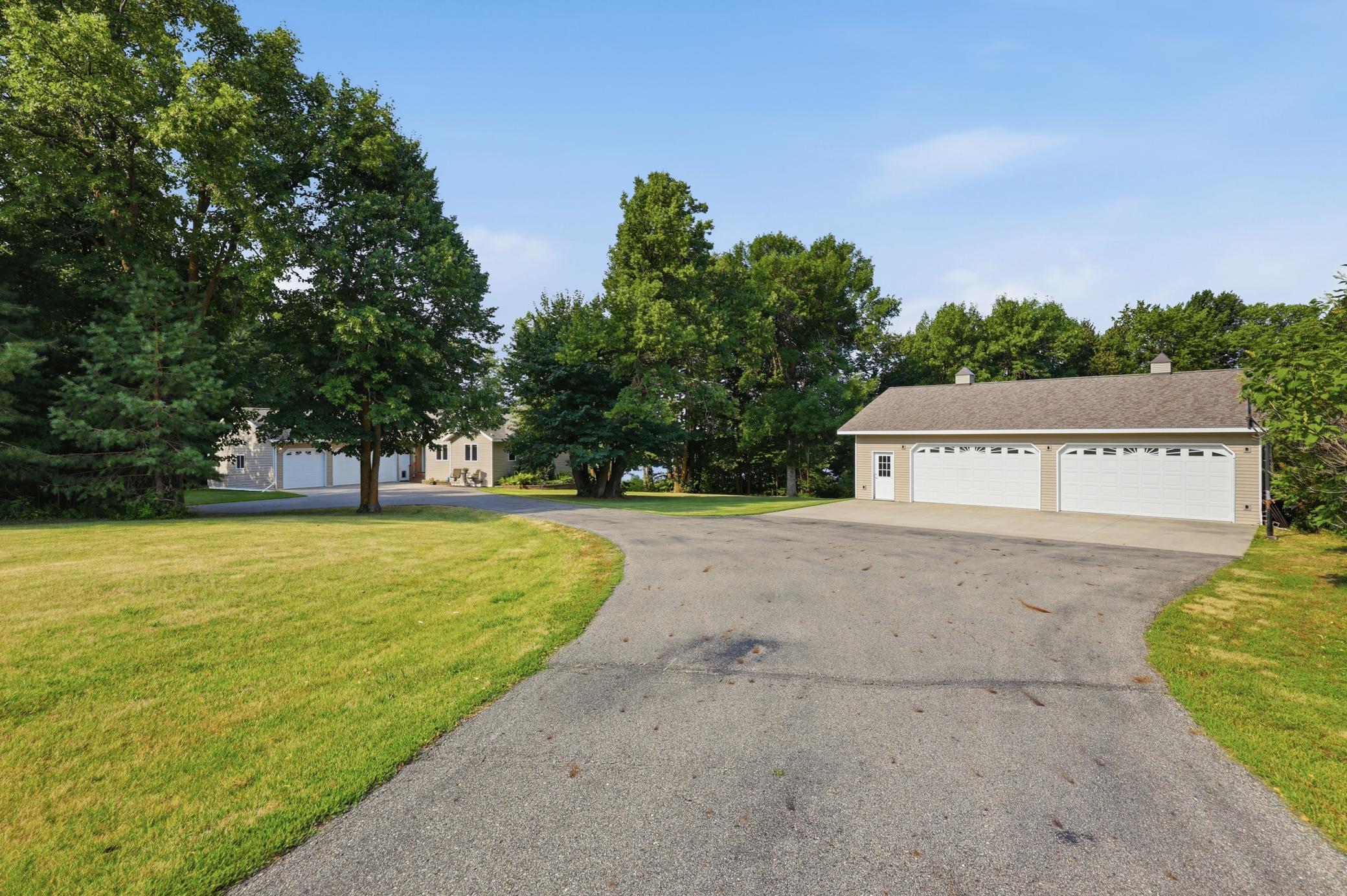 Residential 7123488