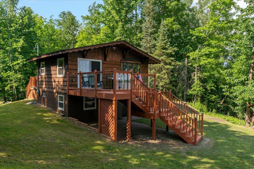 Lakehome 7124121