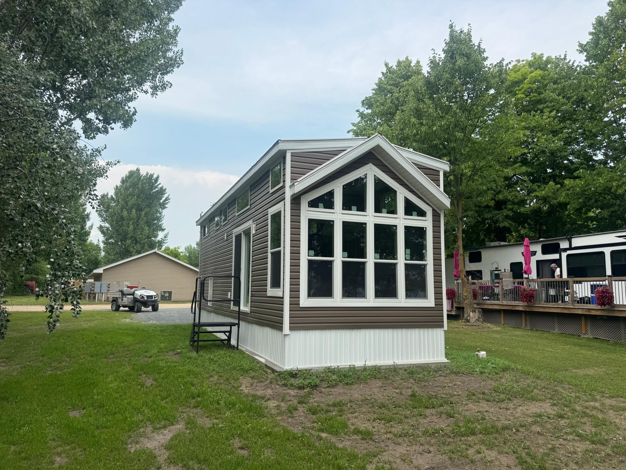Lakehome 7124195