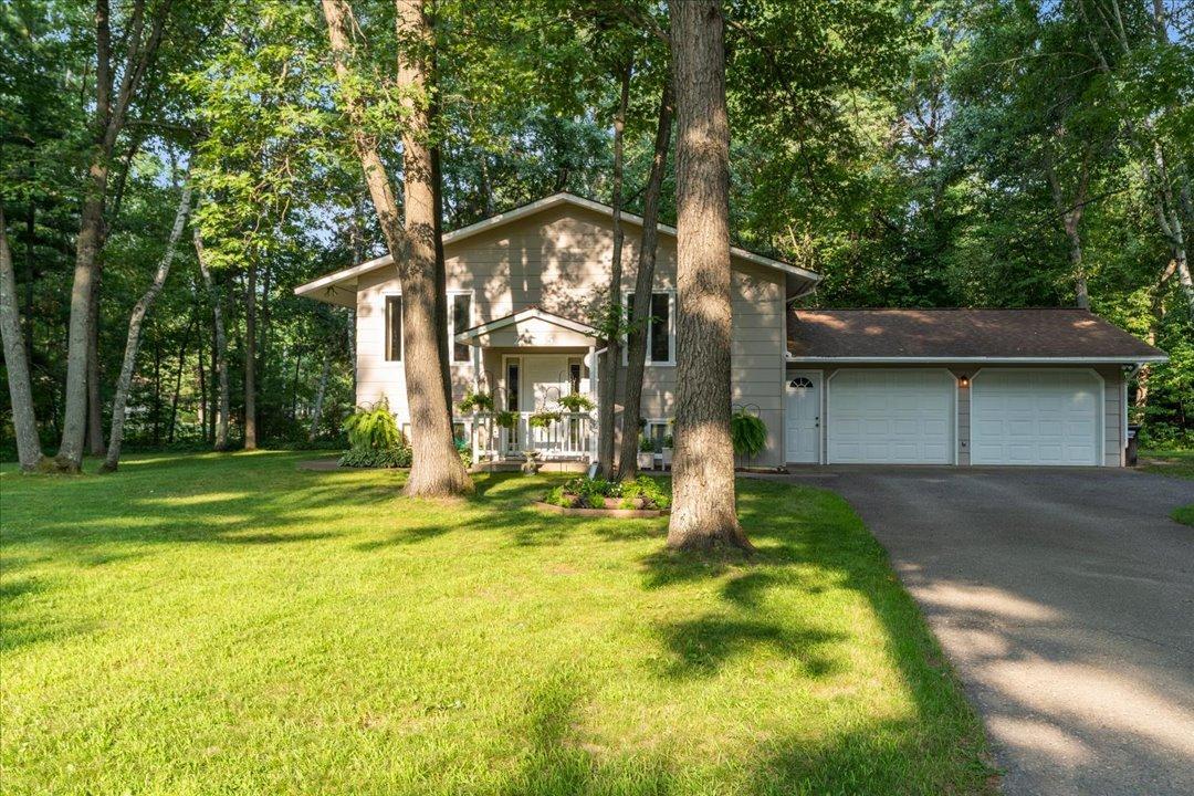 Lakehome 7124257