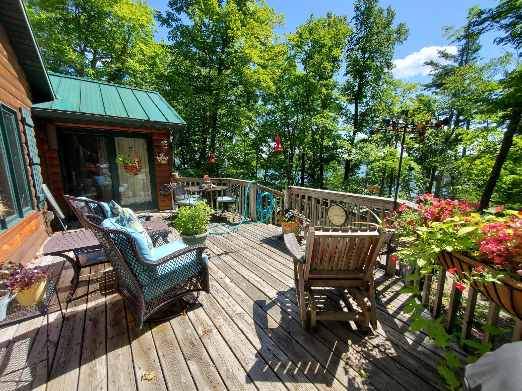 Lakehome 7124585
