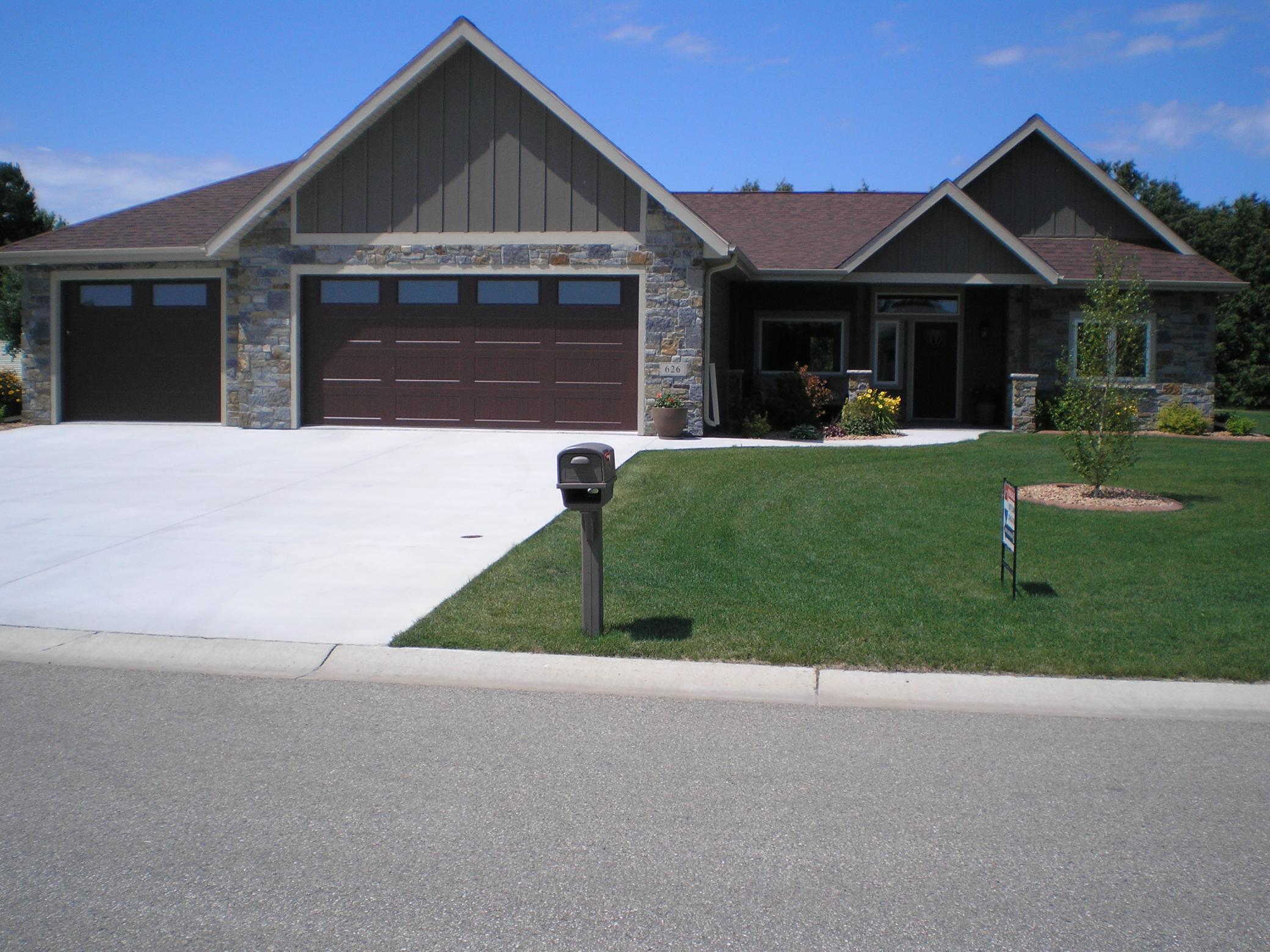Residential 7126116