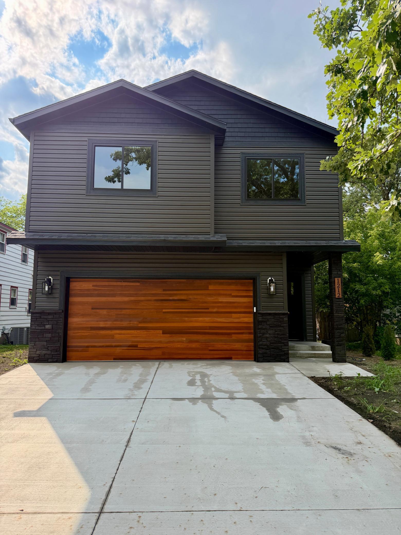 Residential 7126255