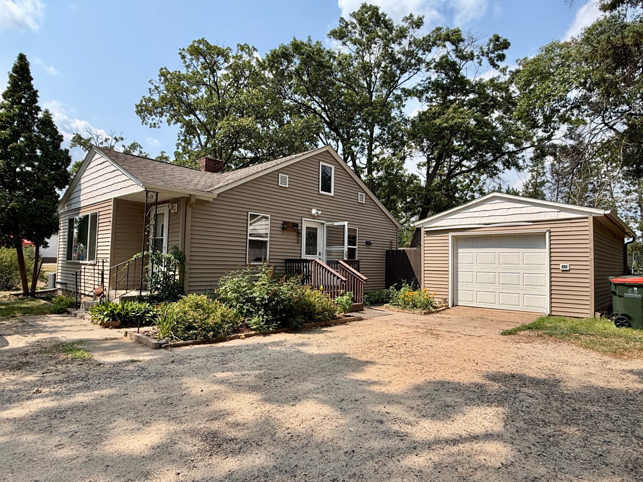 Residential 7126477
