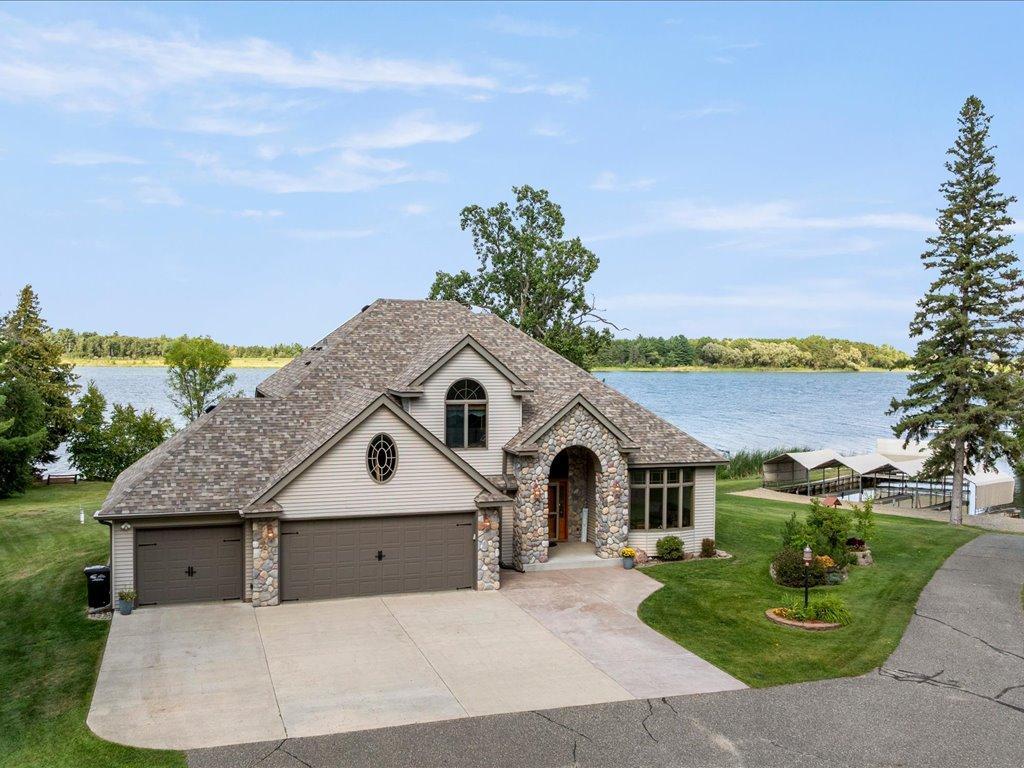 Lakehome 7129243