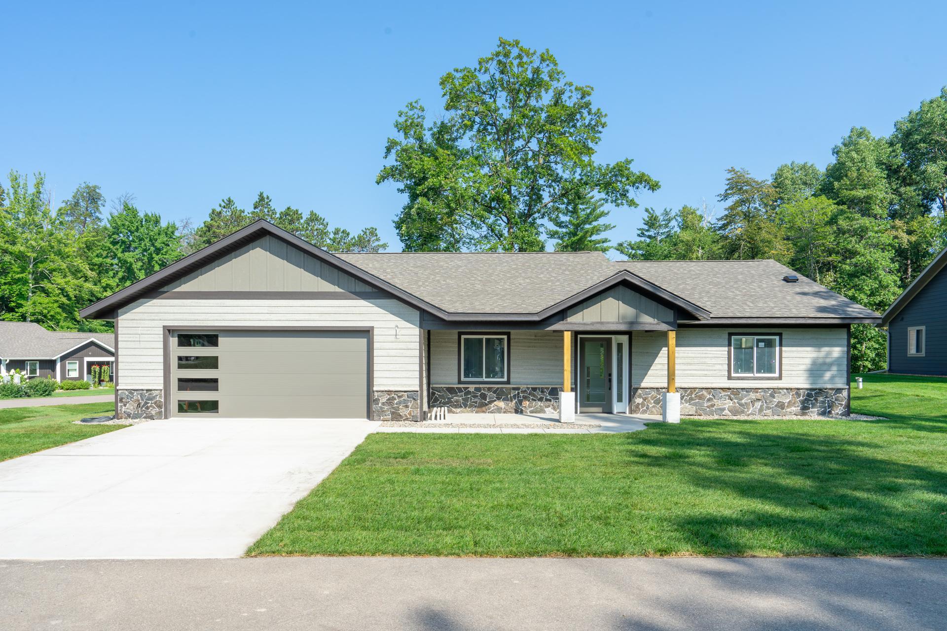 Residential 7130261