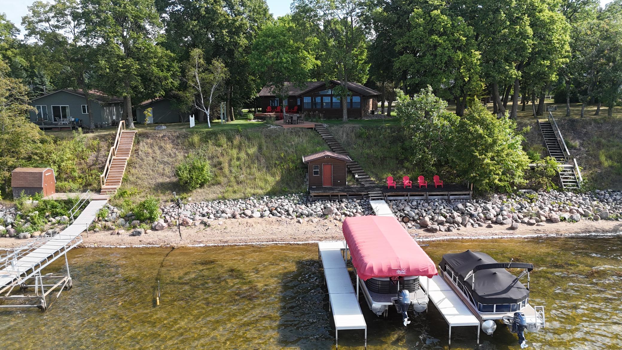 Lakehome 7130952