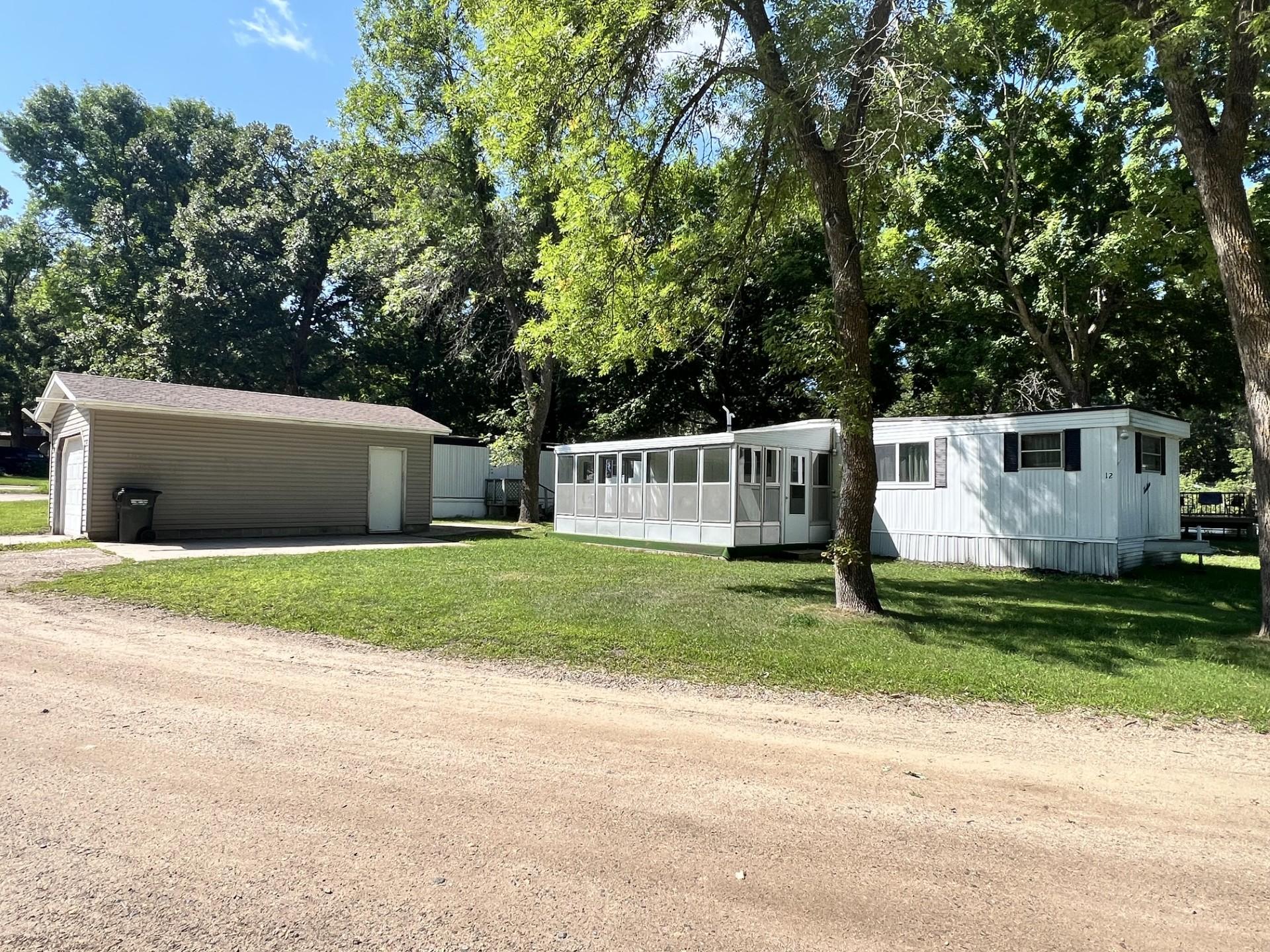 Residential 7131840