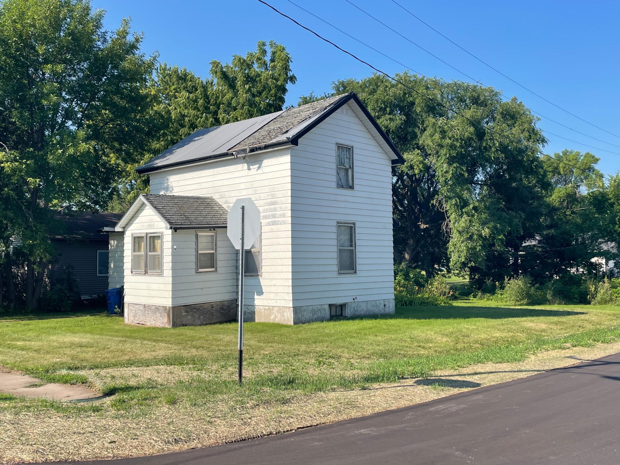 Residential 7132672