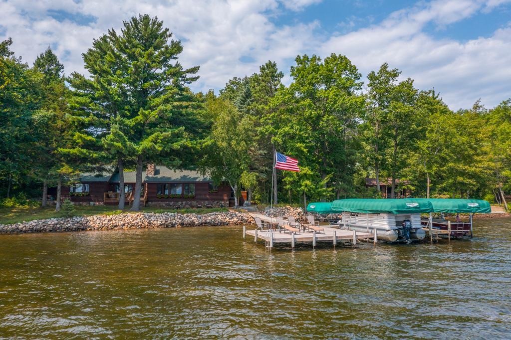Lakehome 7132684