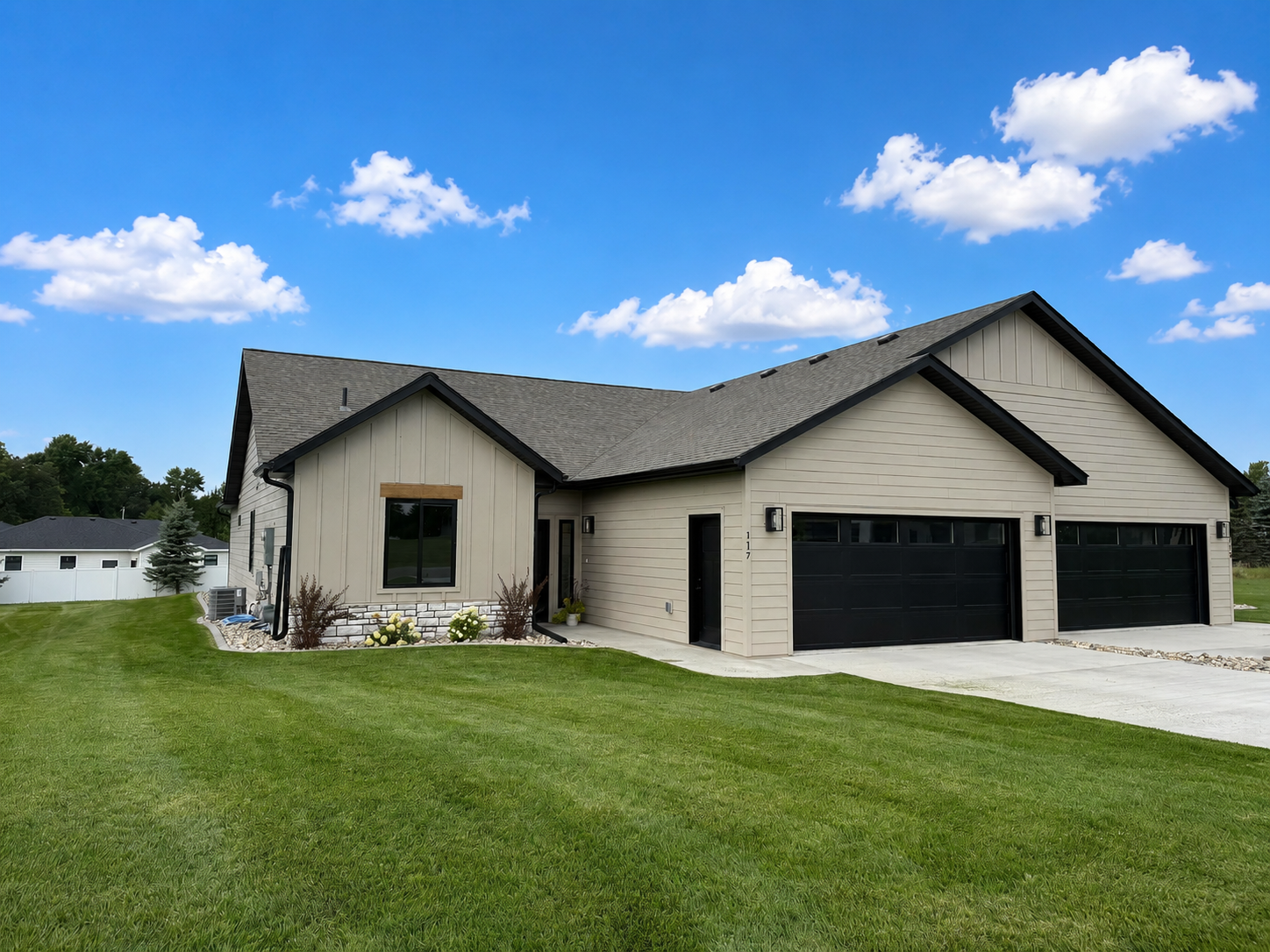 Residential 7132751