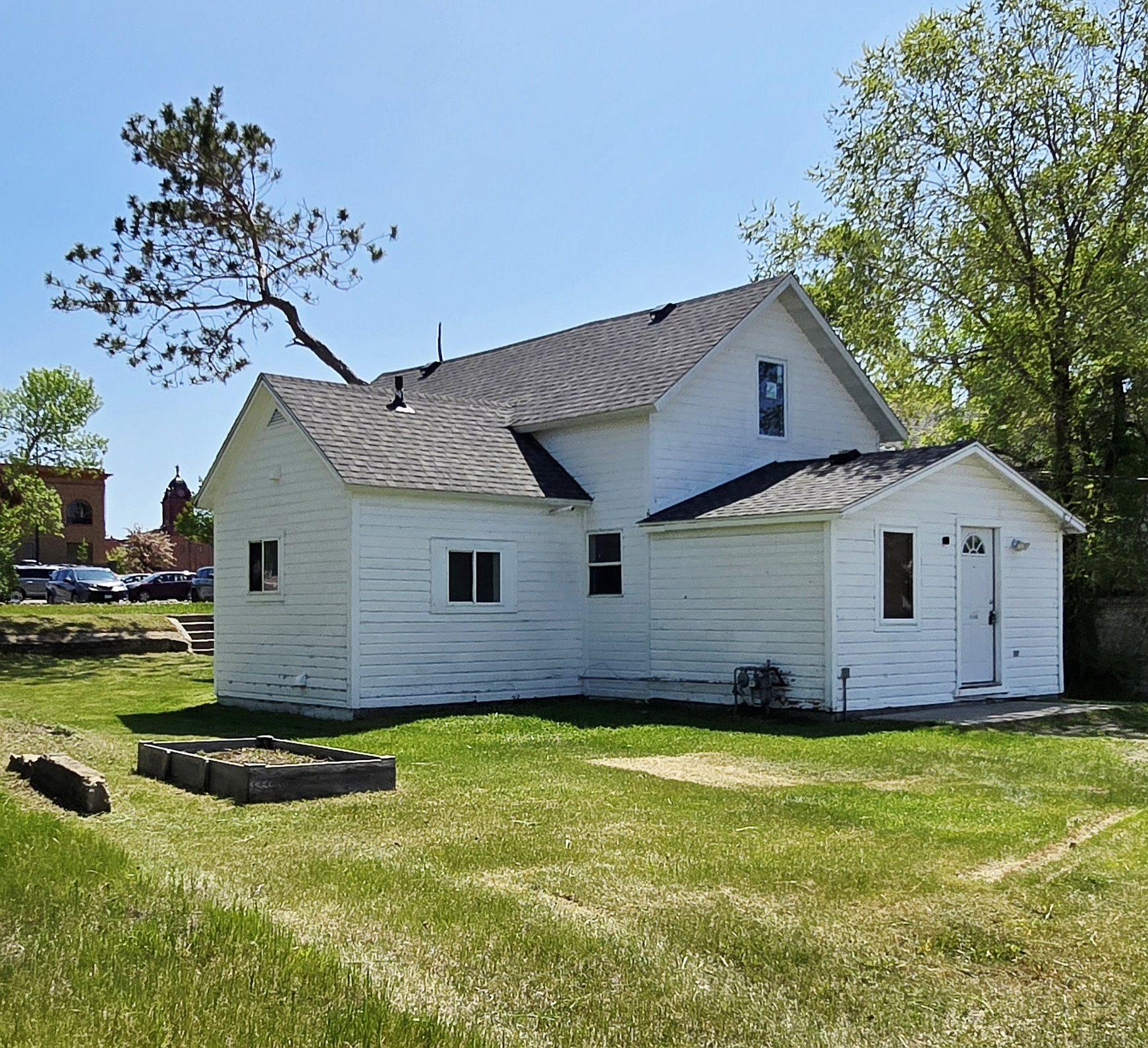 Residential 7132819