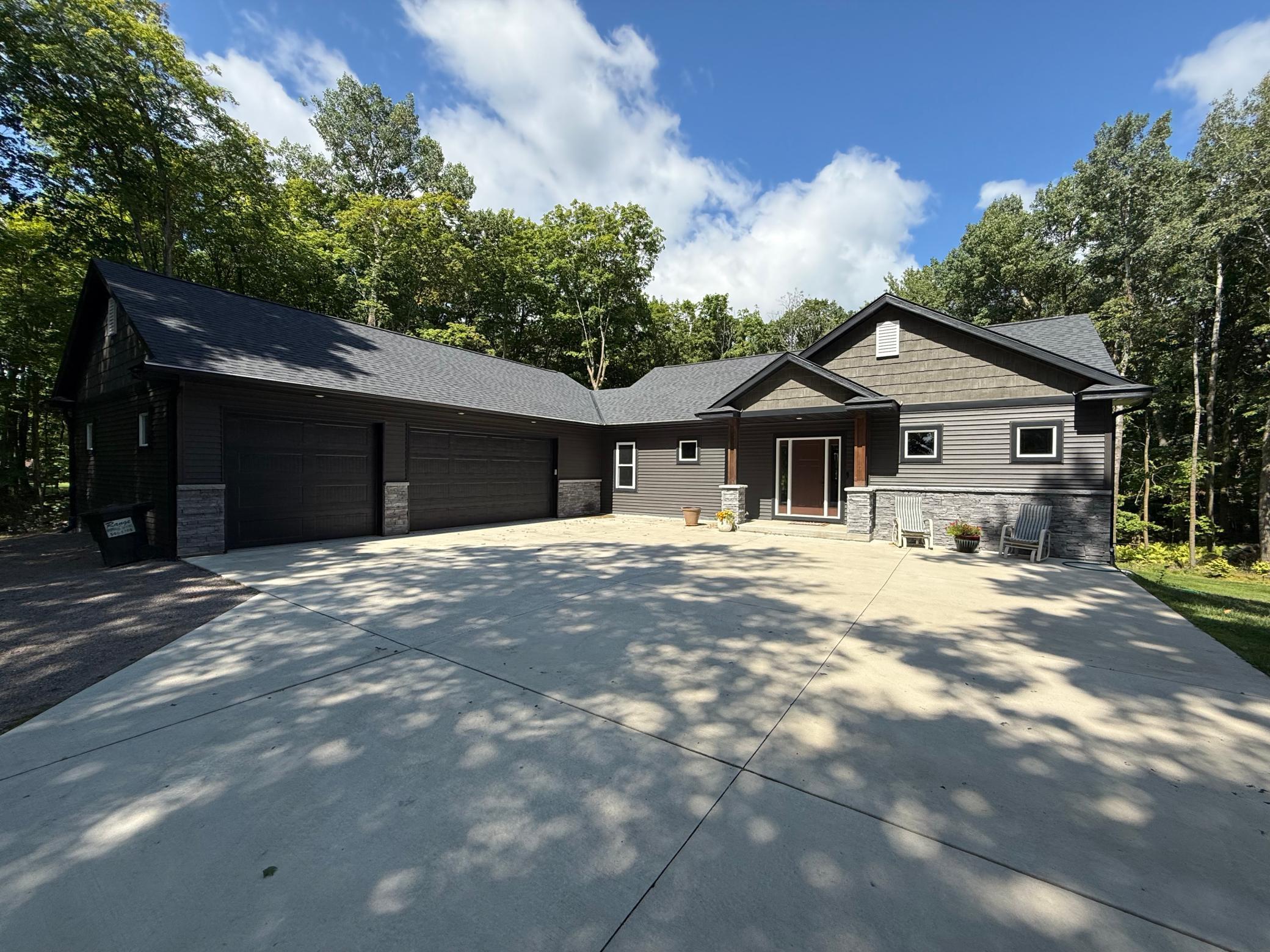 Residential 7133290