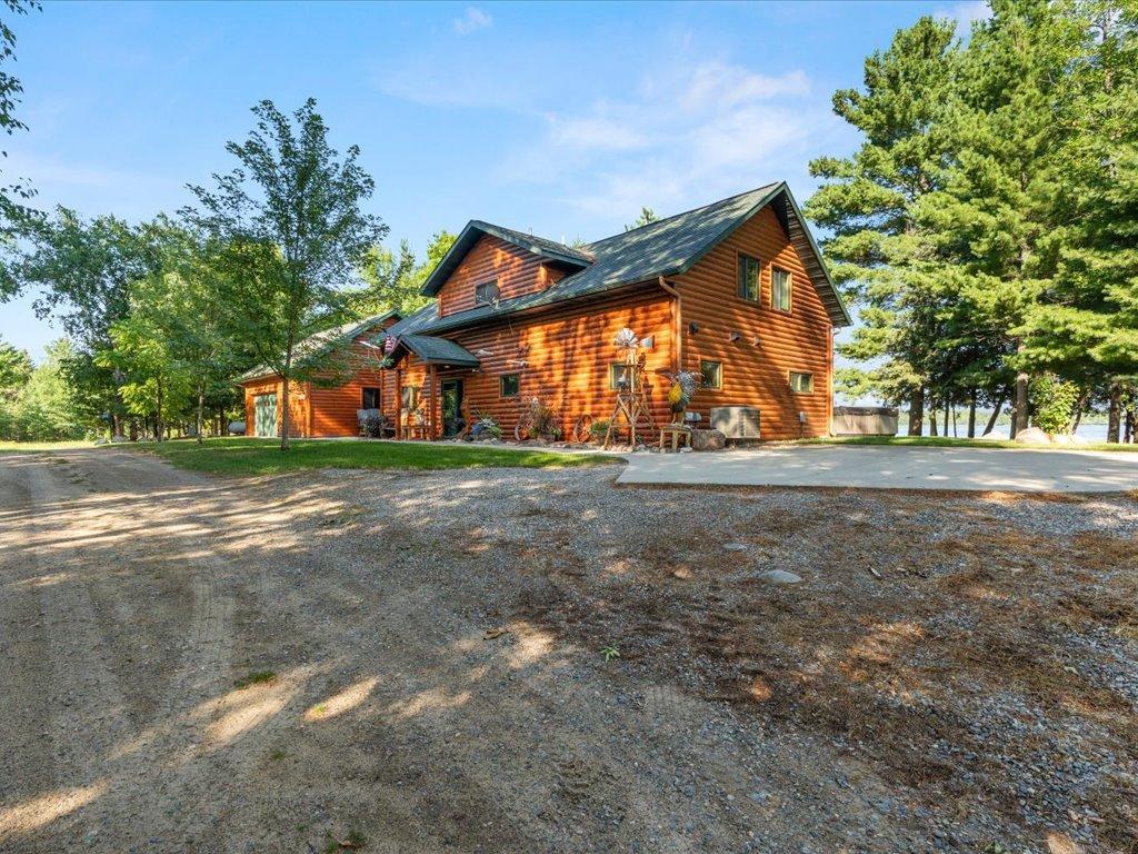 Lakehome 7133488