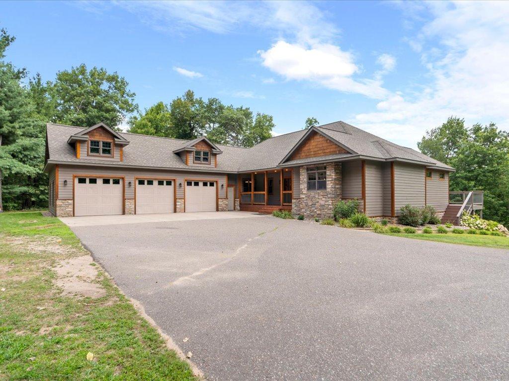Residential 7133516
