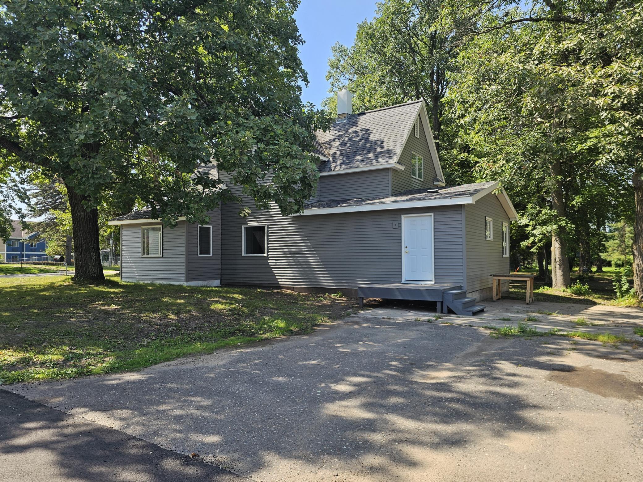 Residential 7133636
