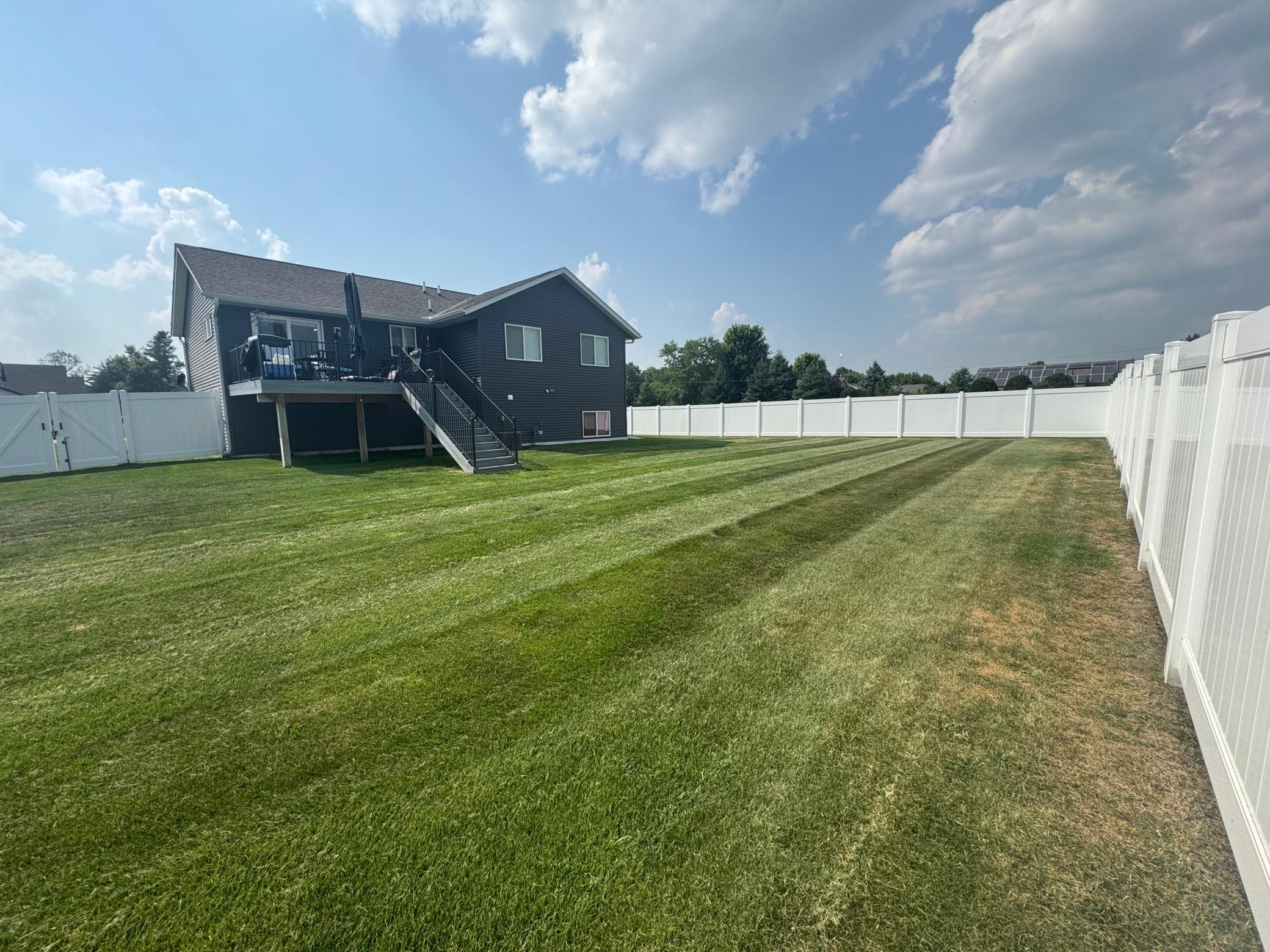Residential 7133841