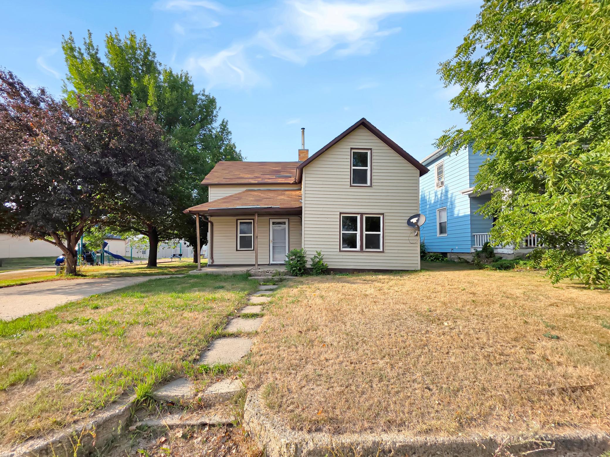 Residential 7133981