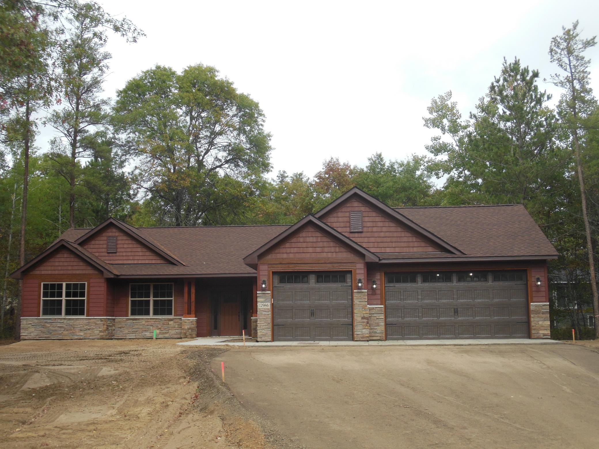Residential 7134757