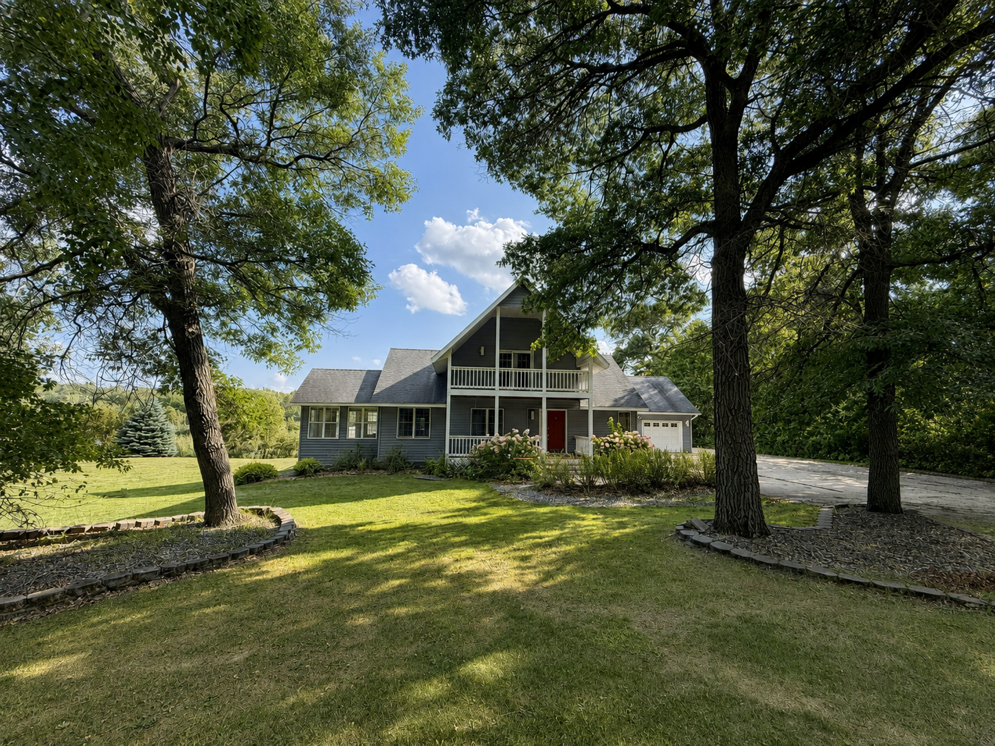 Residential 7134844