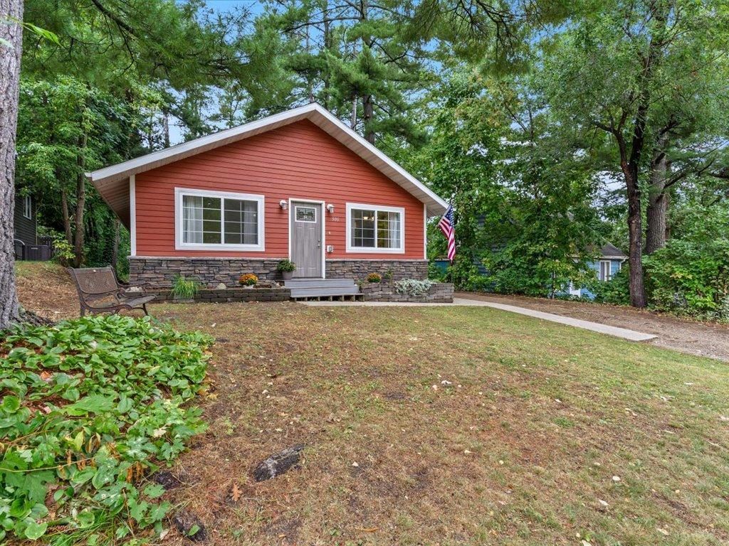 Residential 7136430