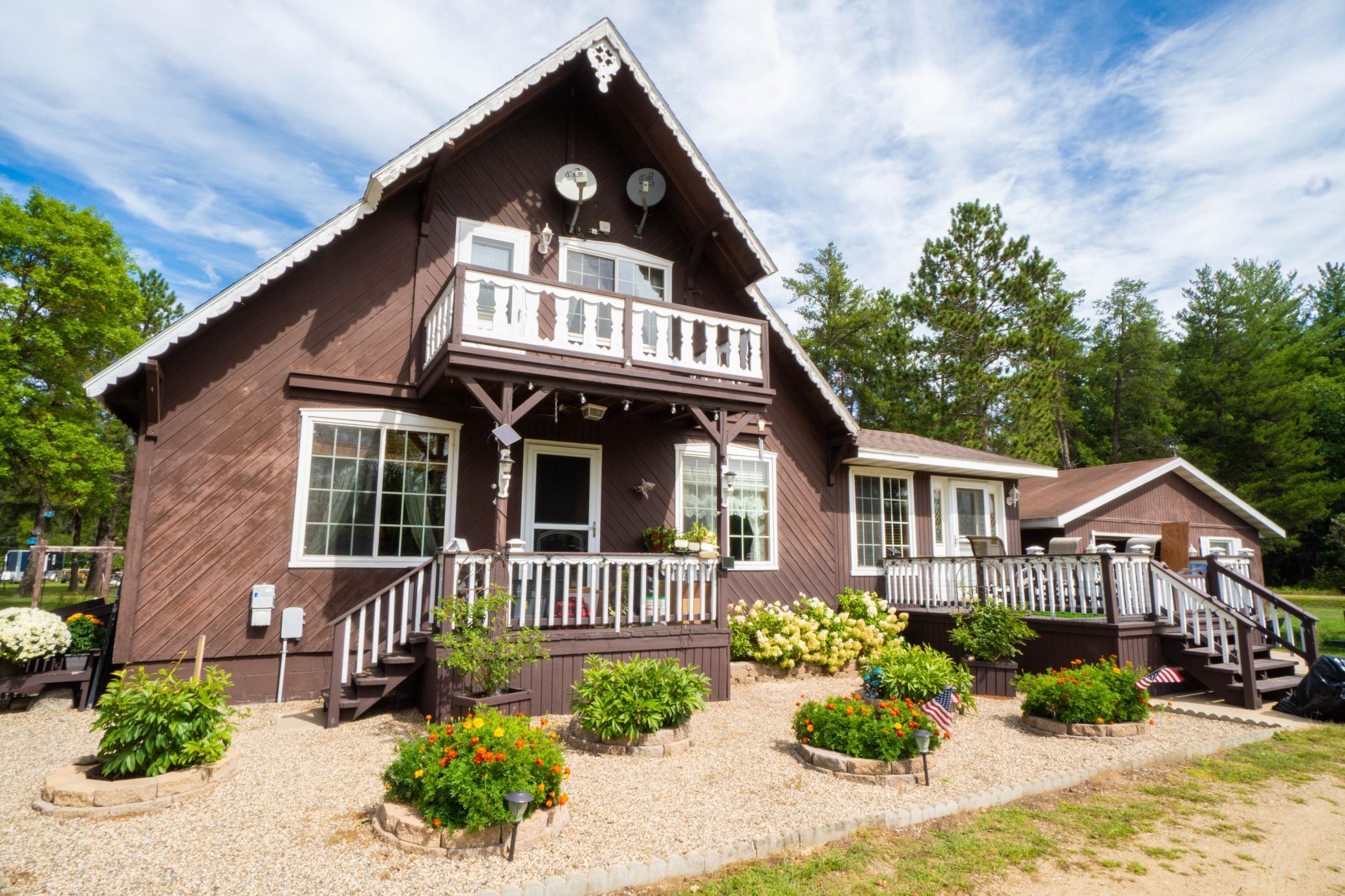 Residential 7137405