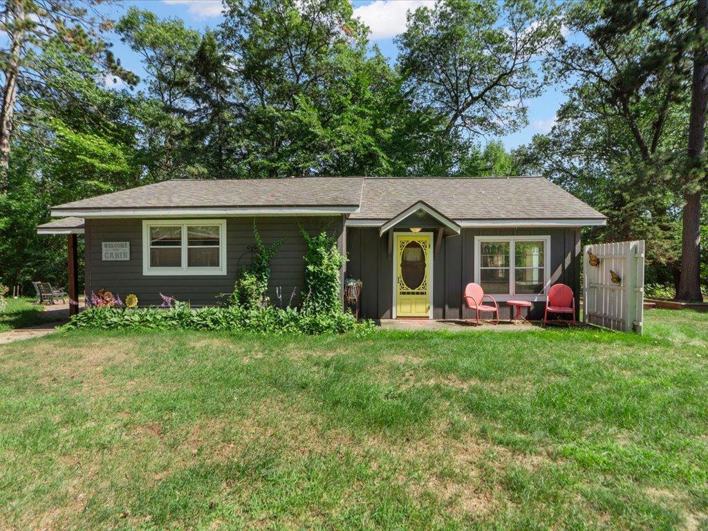 Lakehome 7138237