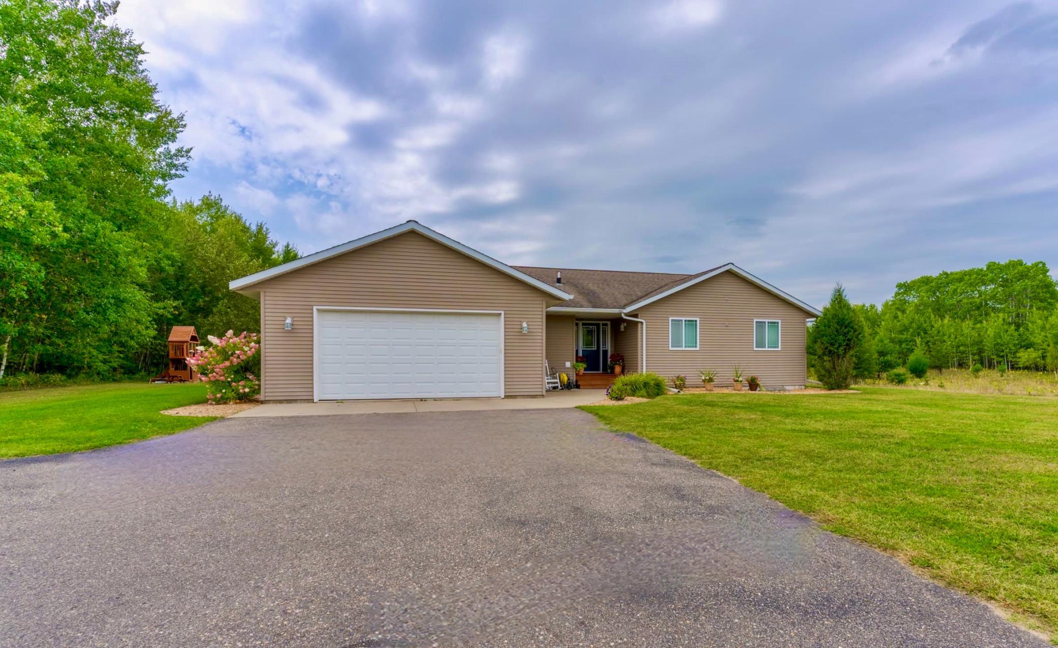 Residential 7140716