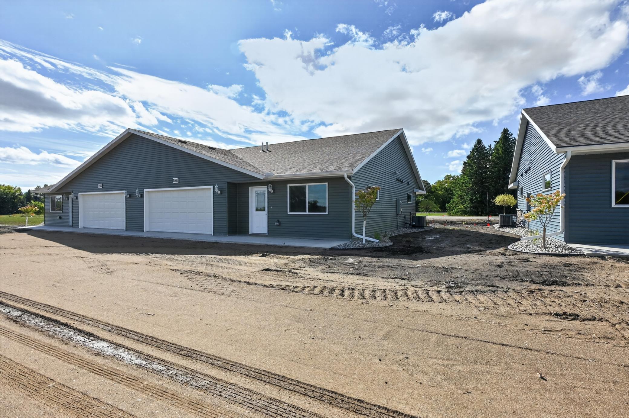 Residential 7146114