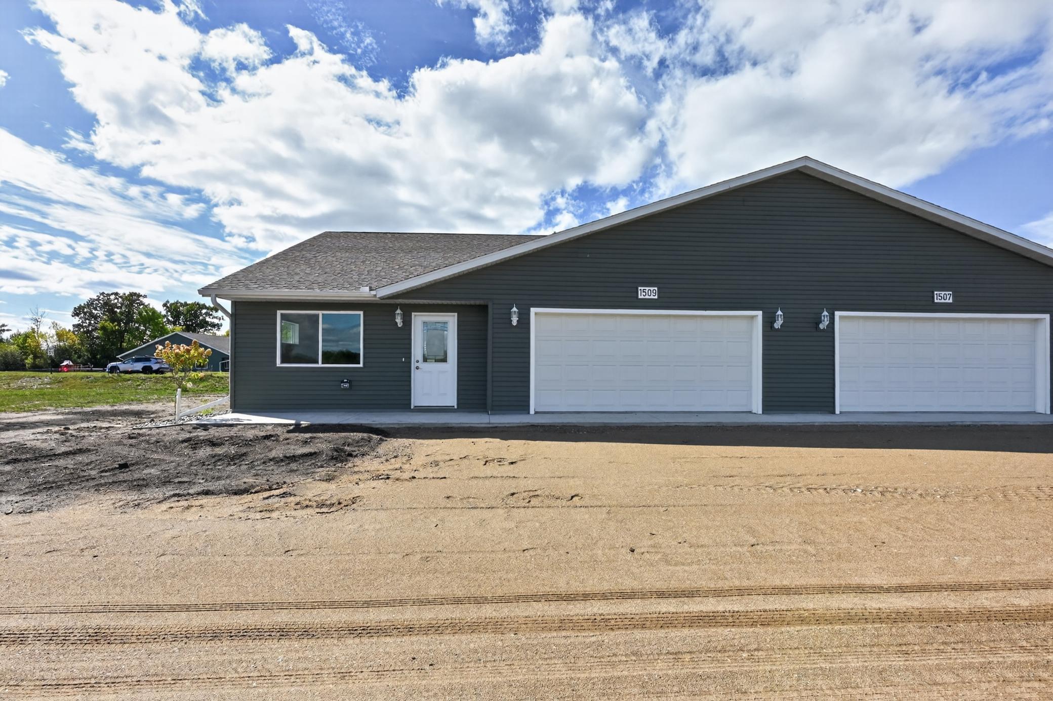 Residential 7146135
