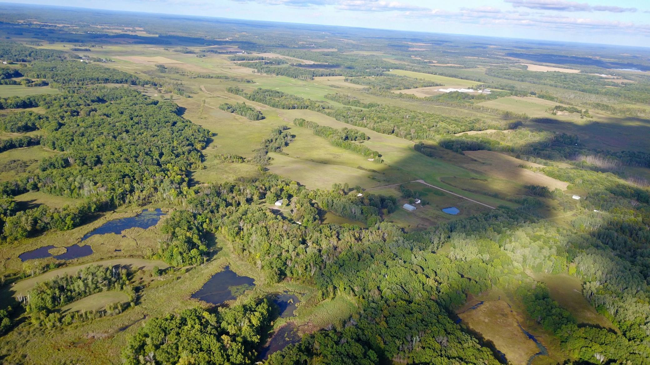 Land 7146671