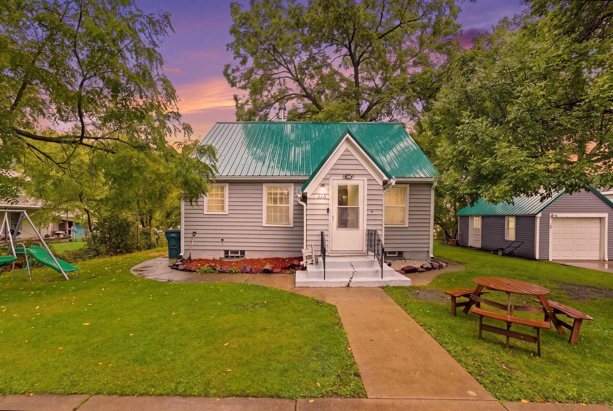 Residential 7147005