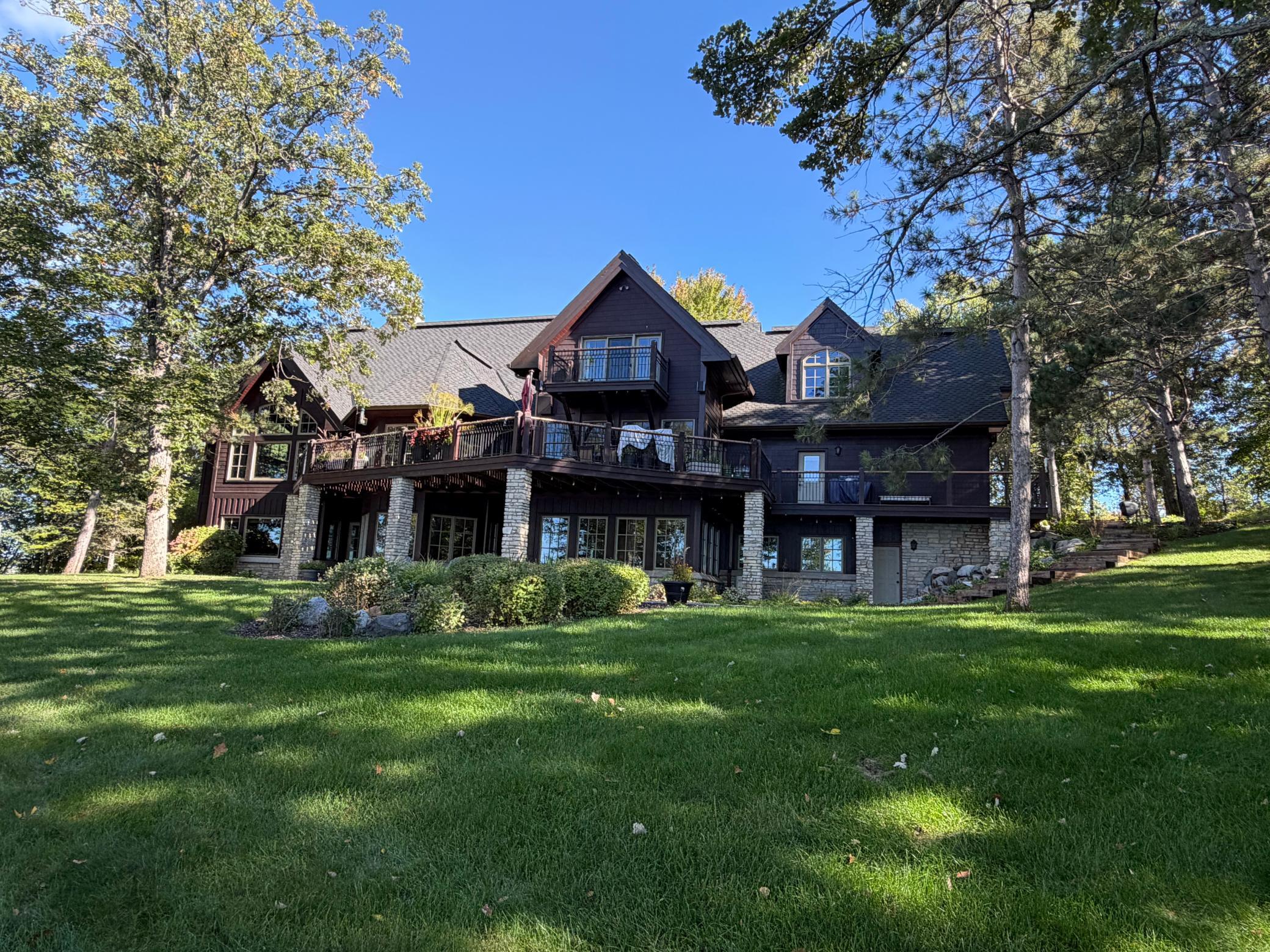 Lakehome 7147673