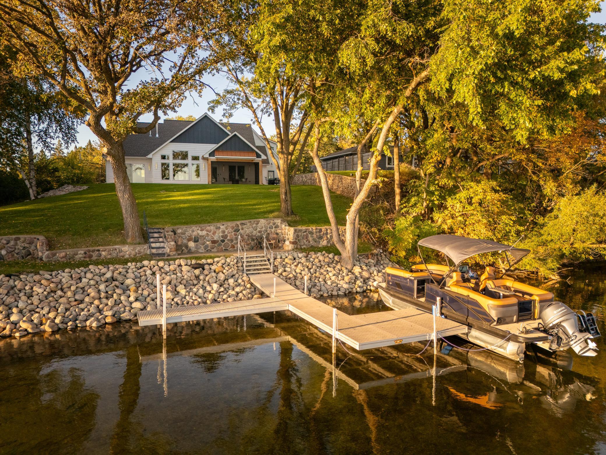 Lakehome 7150581