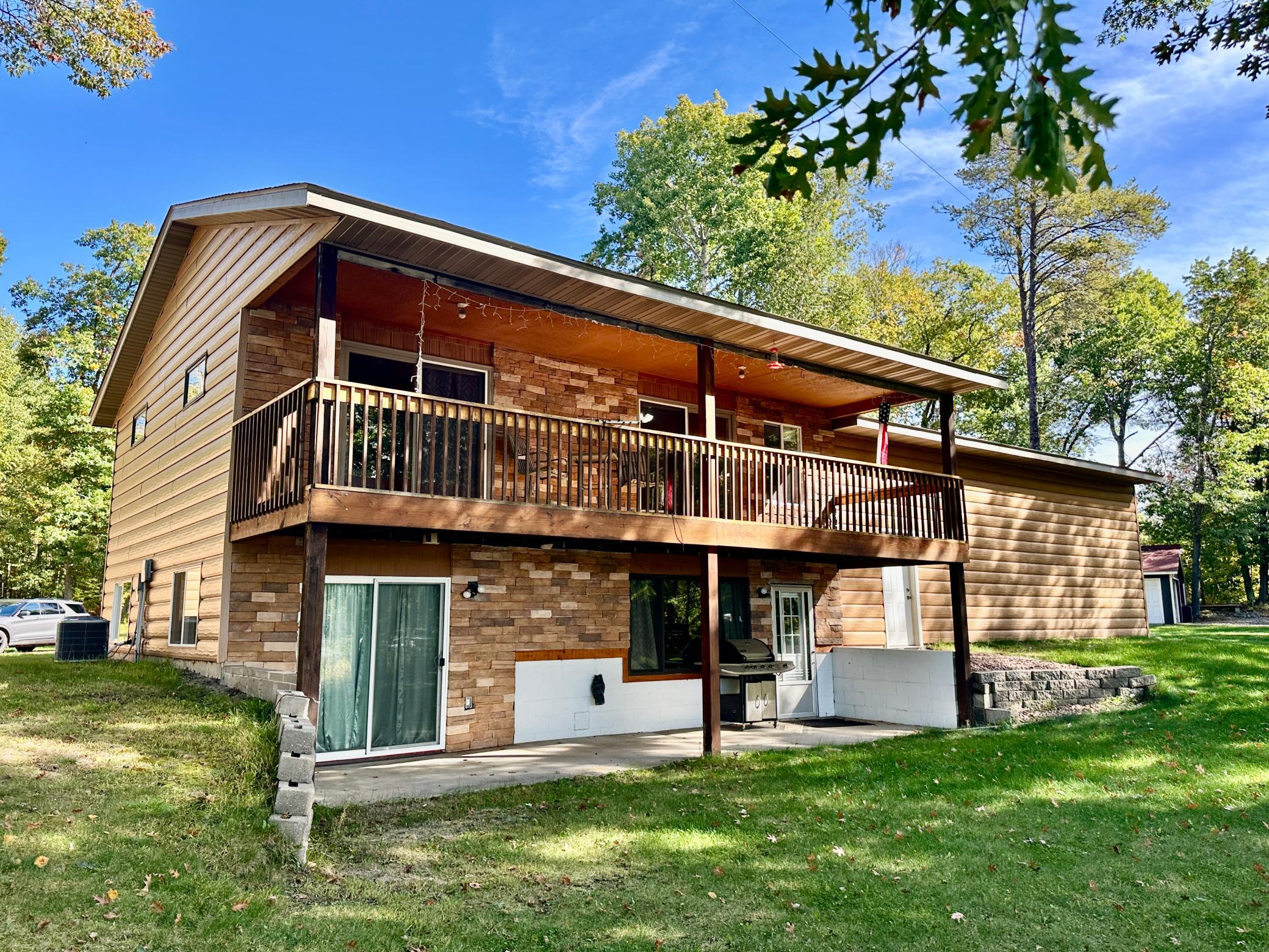 Lakehome 7151767