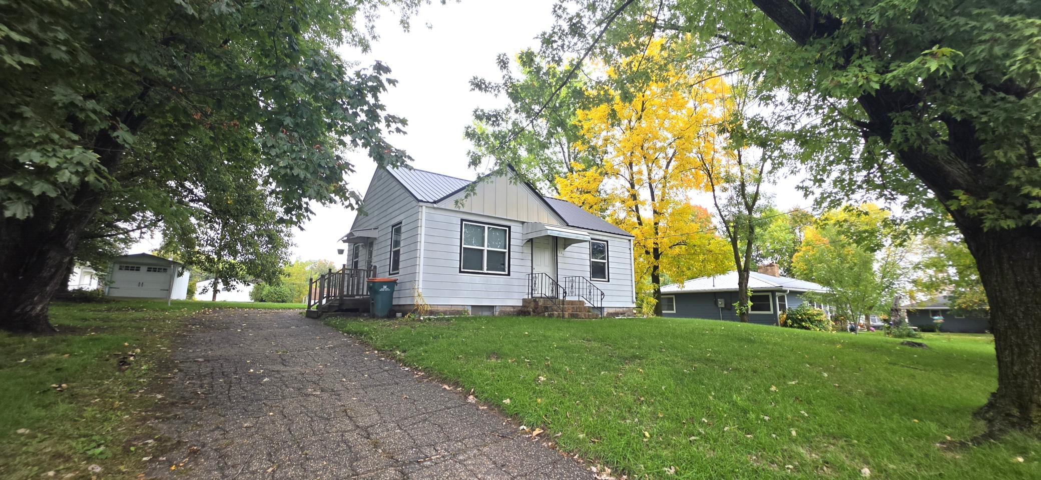 Residential 7151804