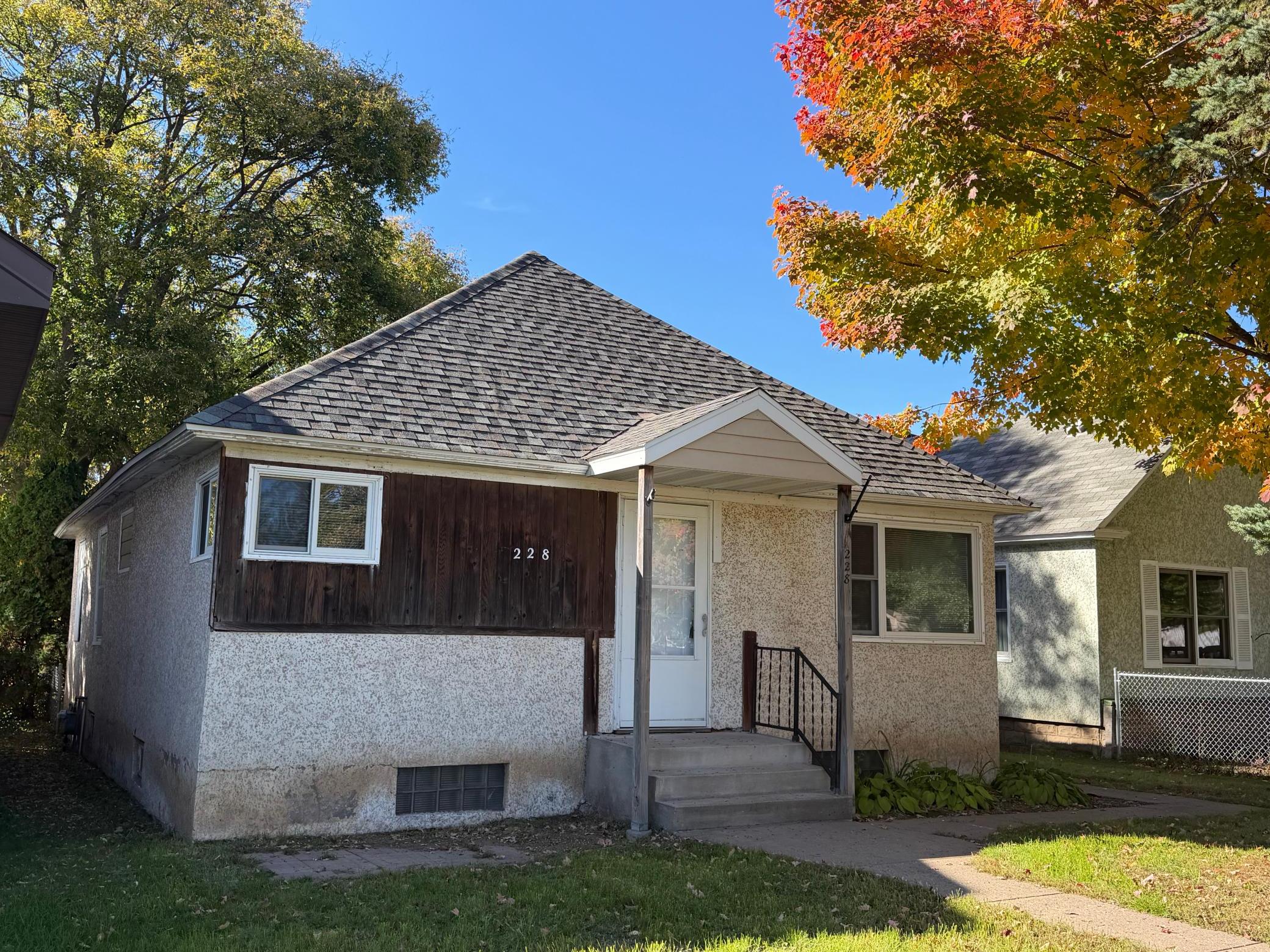 Residential 7151865