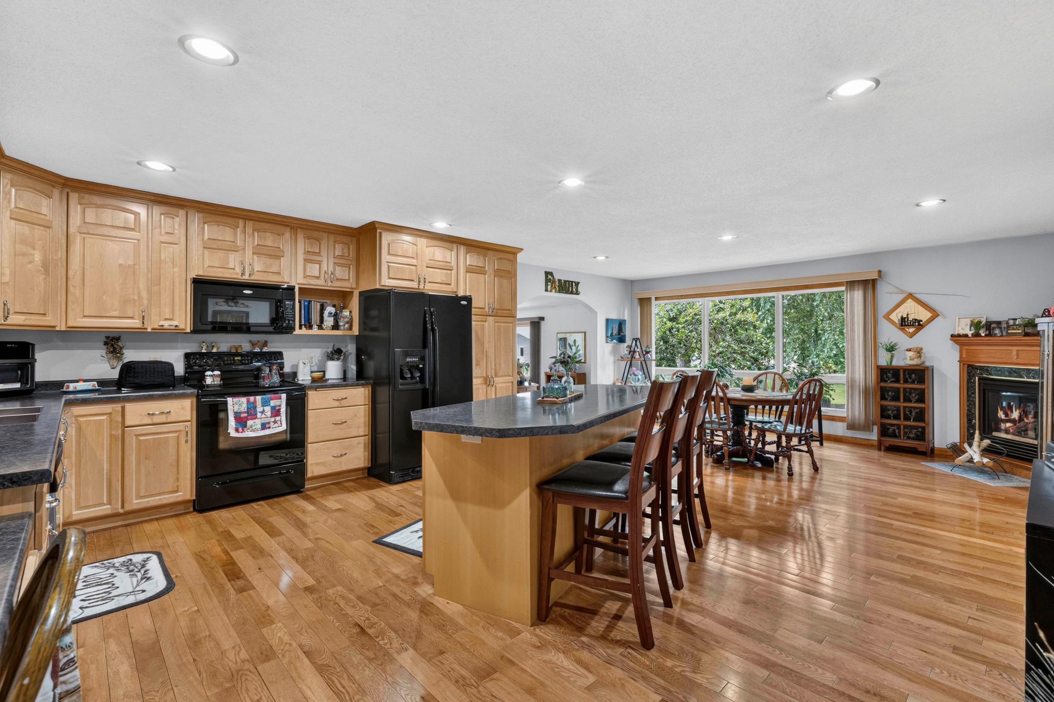 Residential 7152632