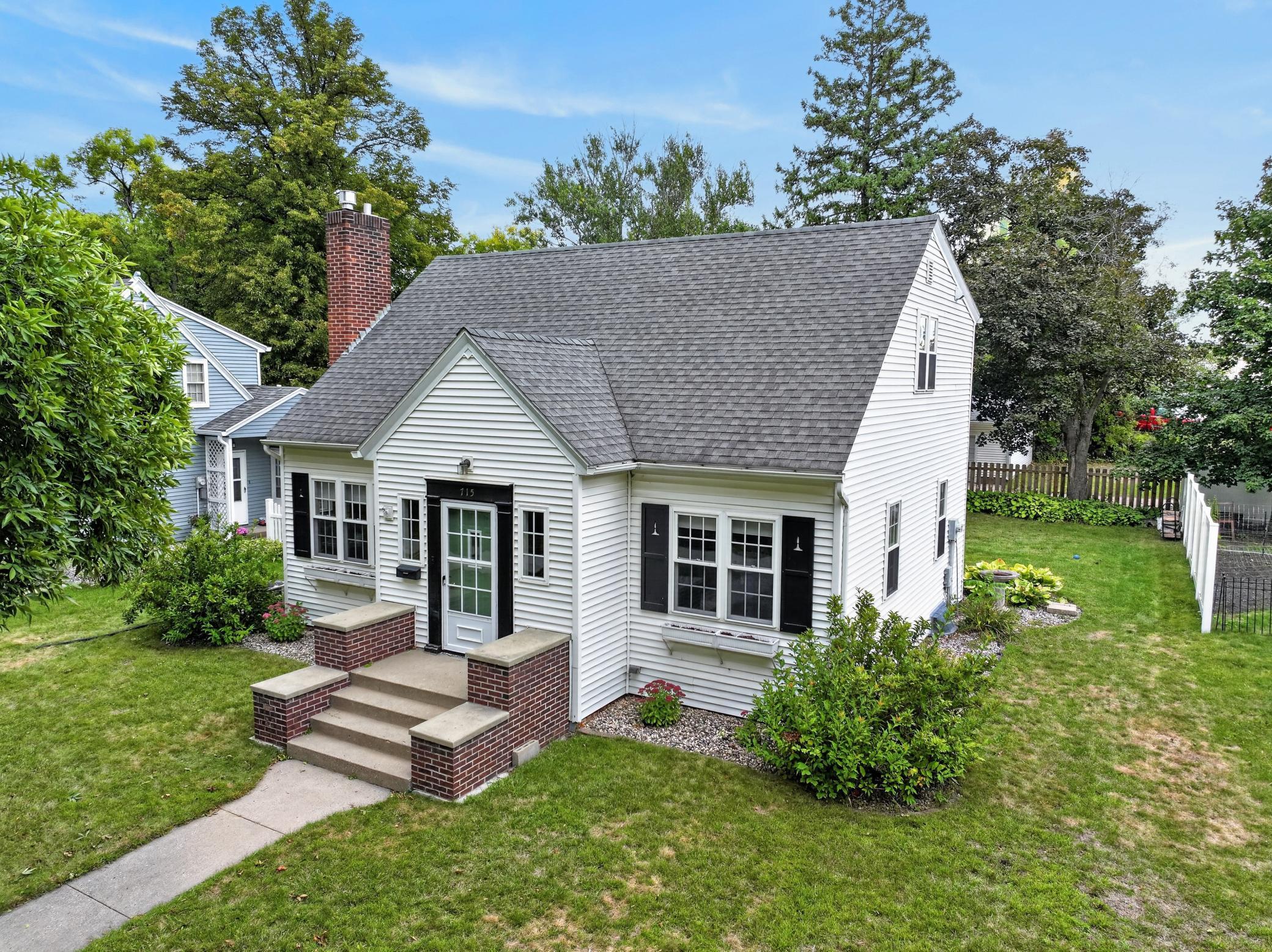 Residential 7153737
