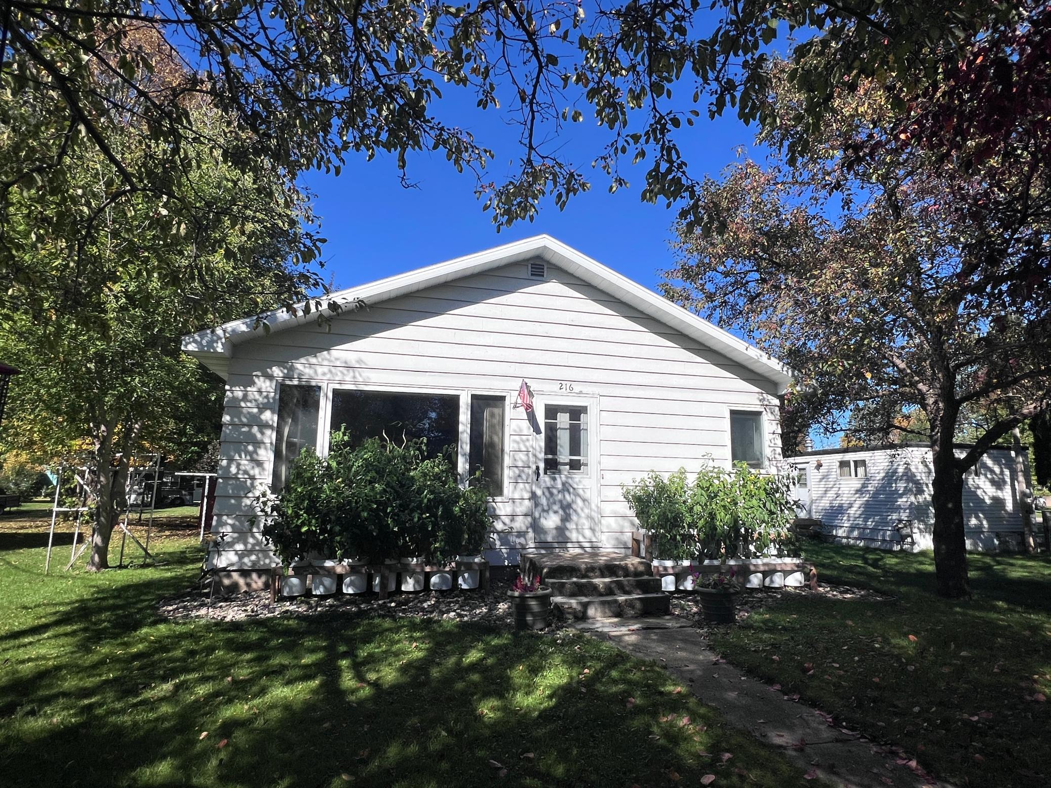 Residential 7153841