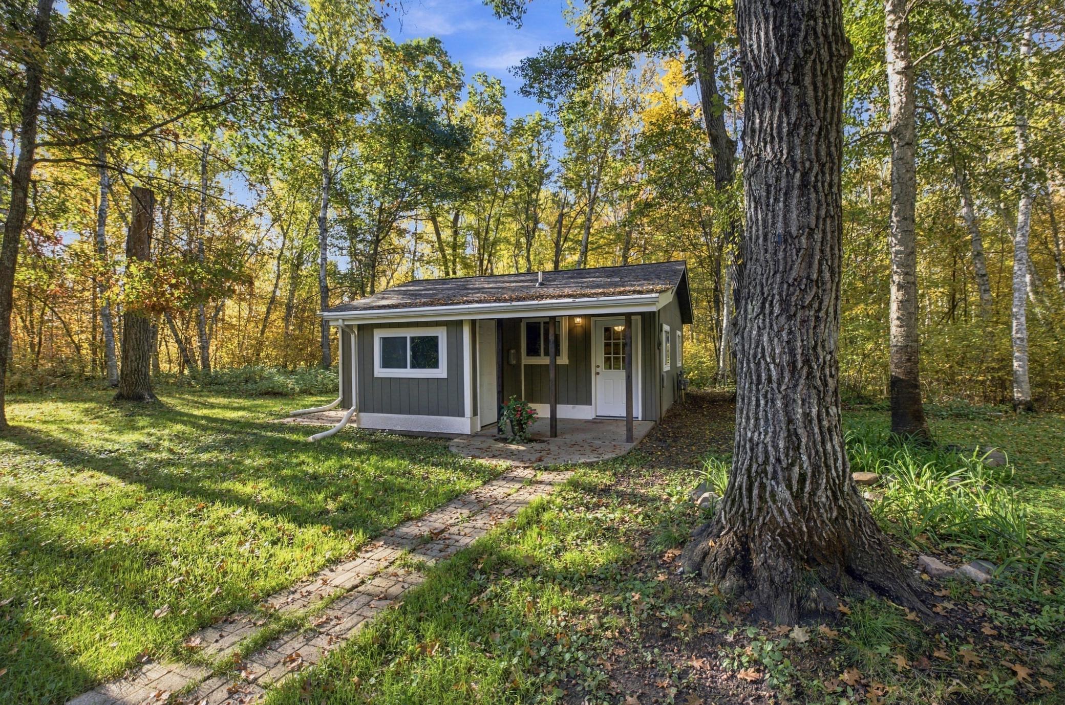 Residential 7154335